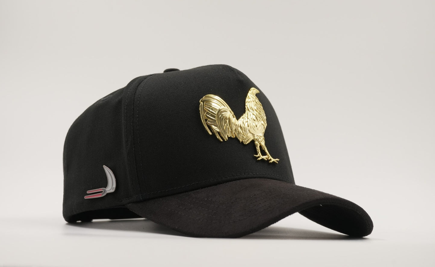 GALLO PUESTOS QUINCE NEGRO ORO