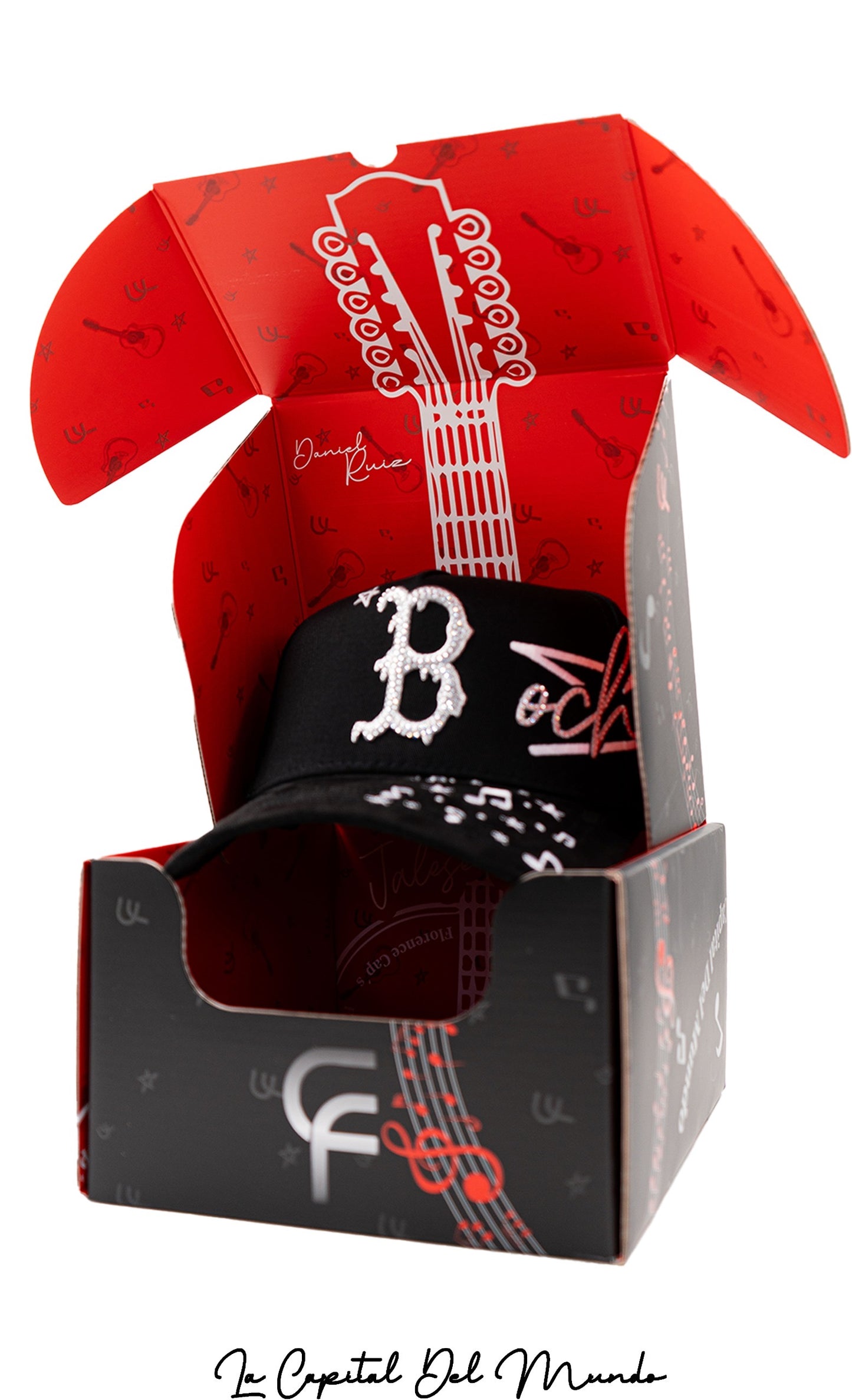 Colaboración Bocho Ruiz x Florence Cap’s