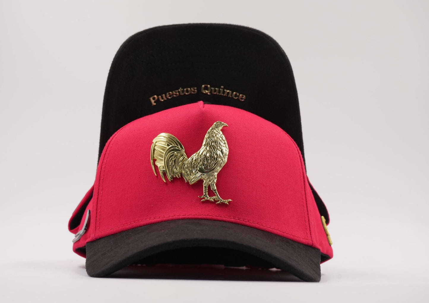 GALLO PUESTOS QUINCE ROJO