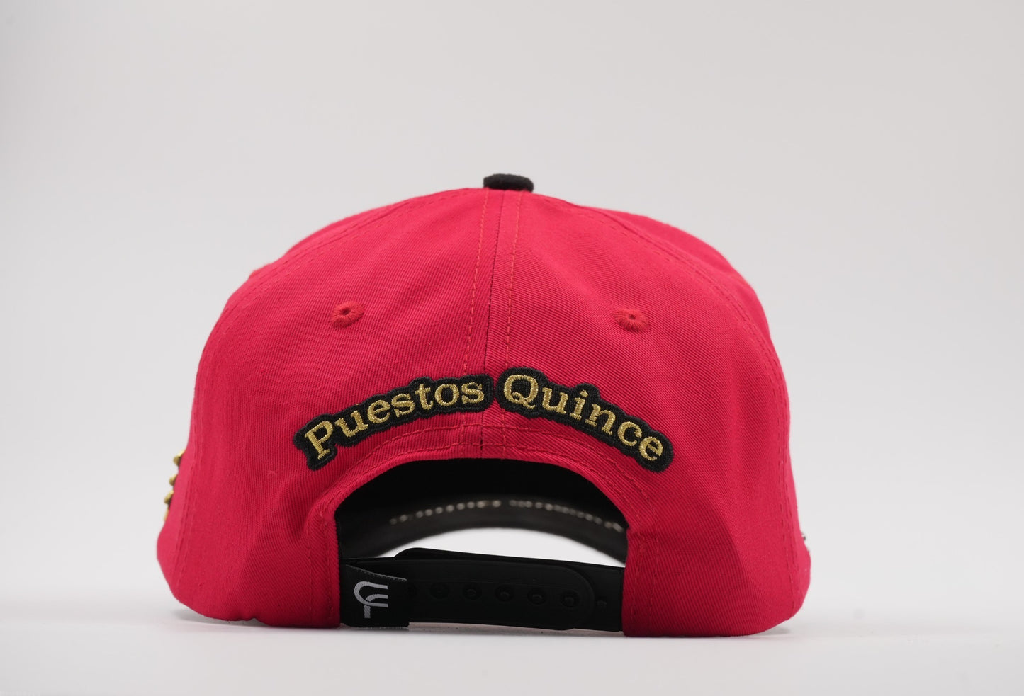 GALLO PUESTOS QUINCE ROJO