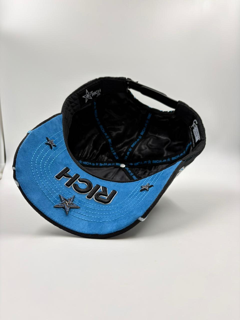 Rich JR. Tormenta Azul