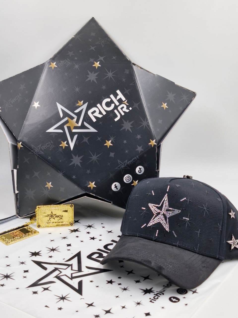 Rich JR. Sirius Star